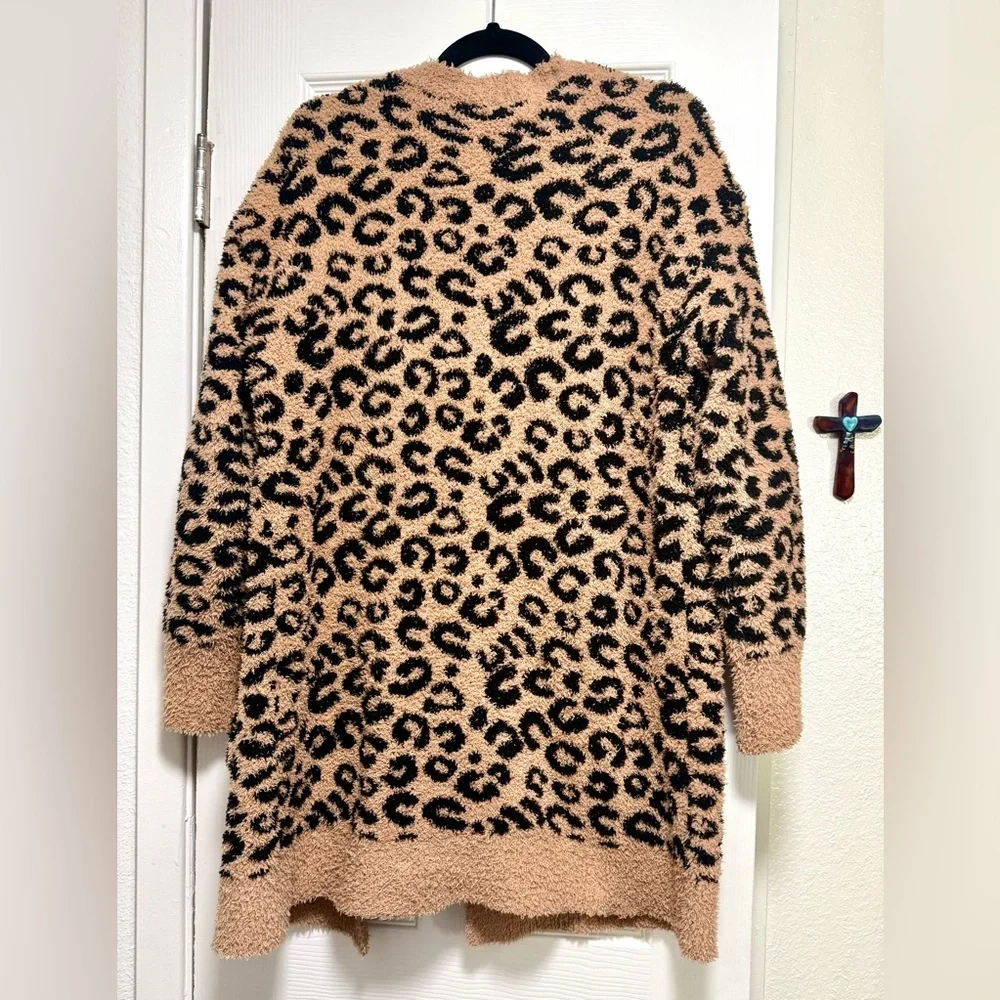 Super Soft Animal Print Cardigan - Picture 7 of 11